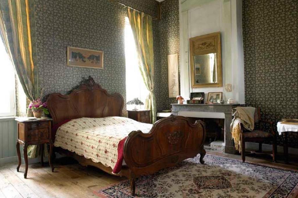 Chambres D'Hotes Du Chateau De Saint Sulpice La Sauvetat-sur-Lede Room photo